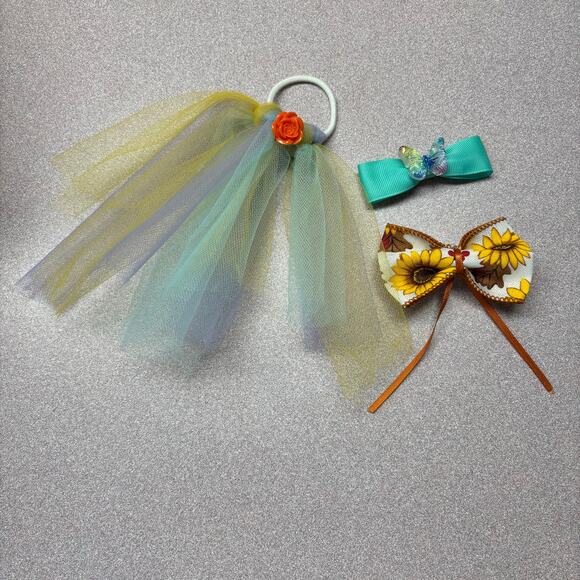 Handmade Set of Three Hair Accessories Sunflower, Butterfly and Tulle - Picture 1 of 7